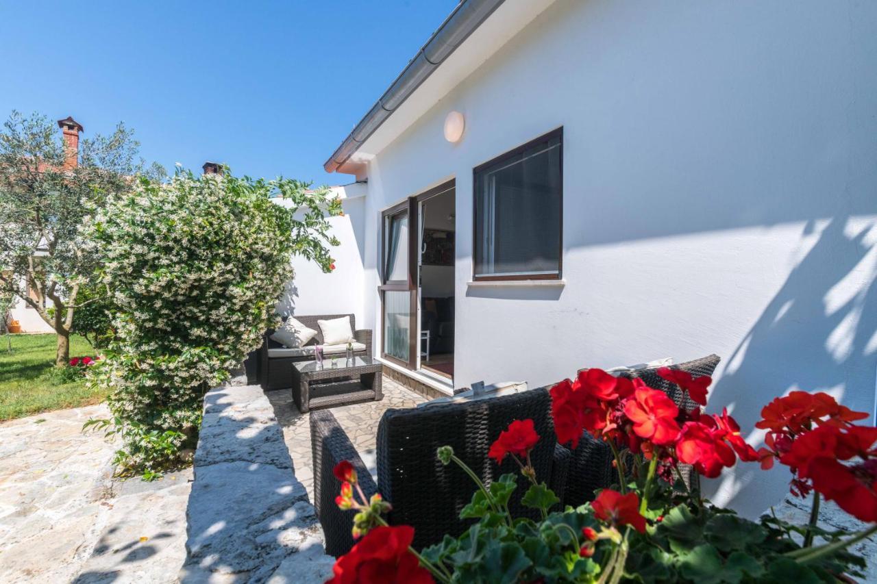 PUY Wine Garden Holiday Home מראה חיצוני תמונה