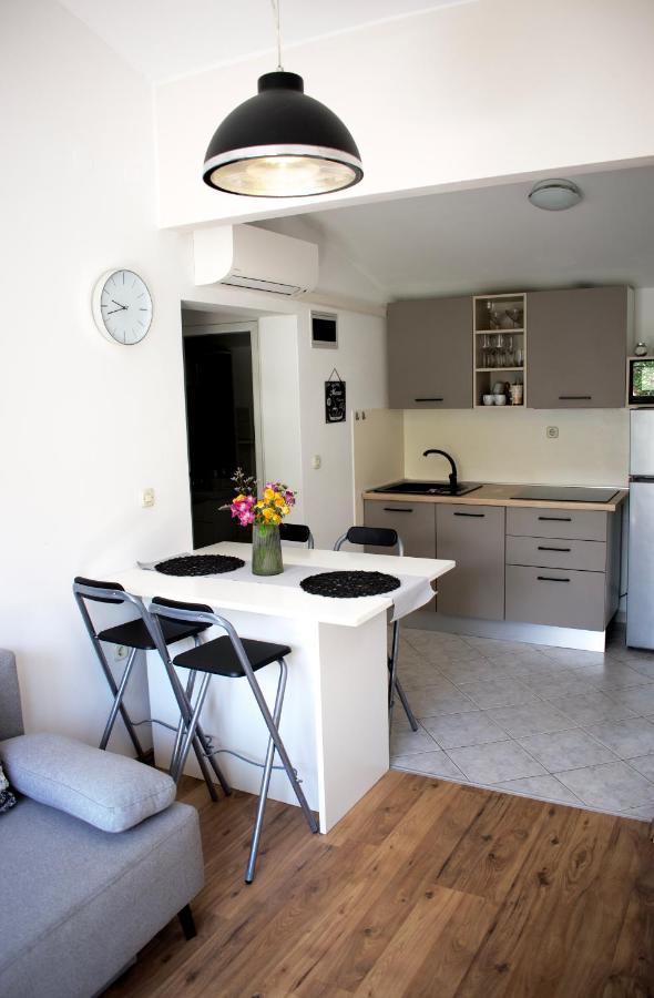 PUY Wine Garden Holiday Home מראה חיצוני תמונה
