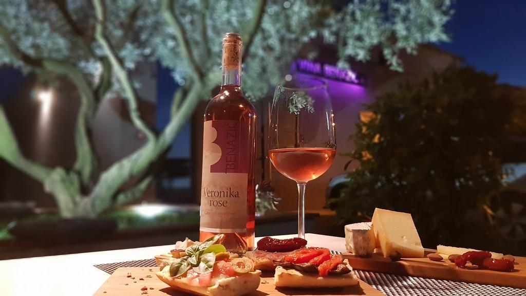 PUY Wine Garden Holiday Home מראה חיצוני תמונה